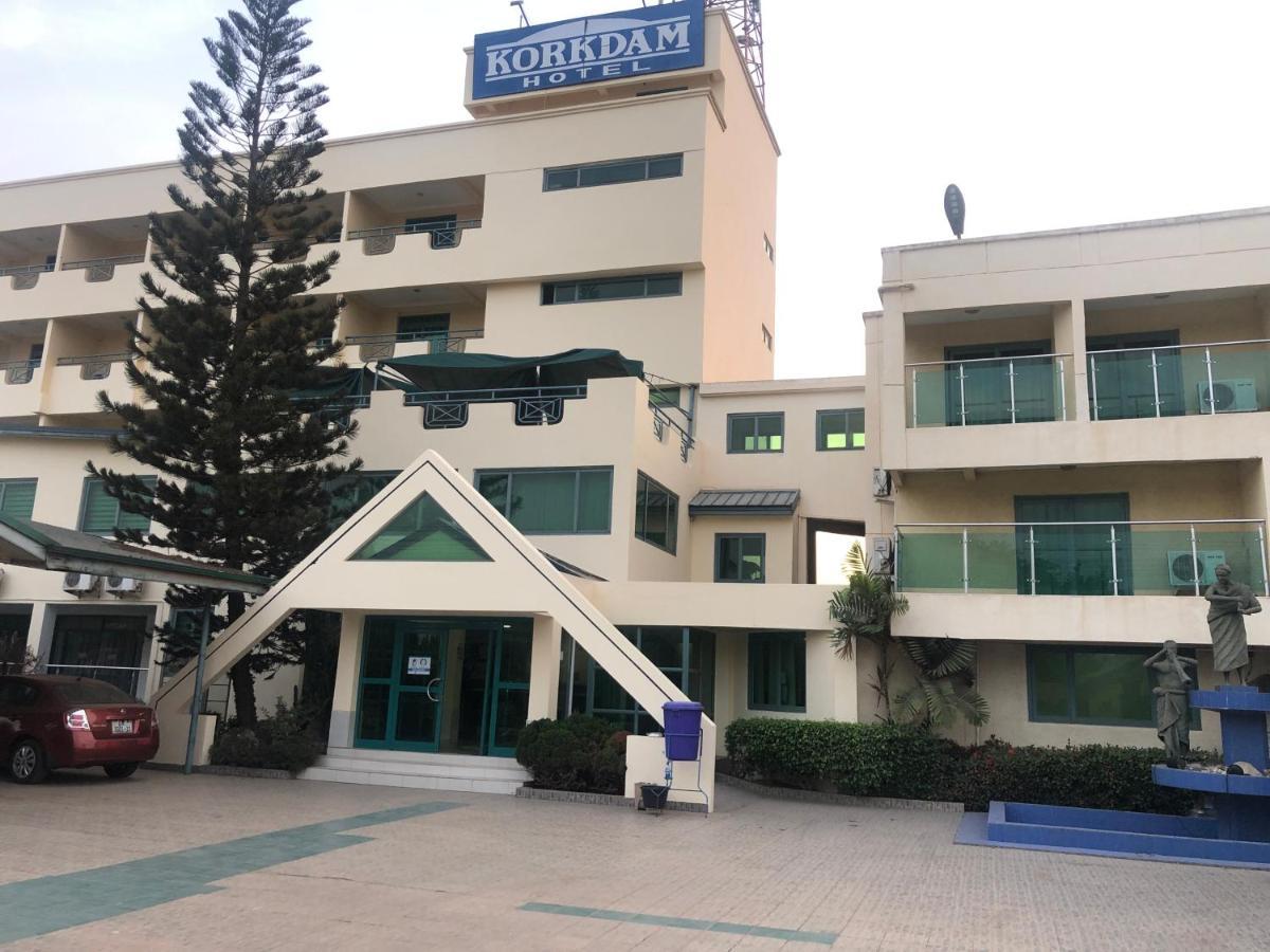 Korkdam Hotel Achimota Exterior photo