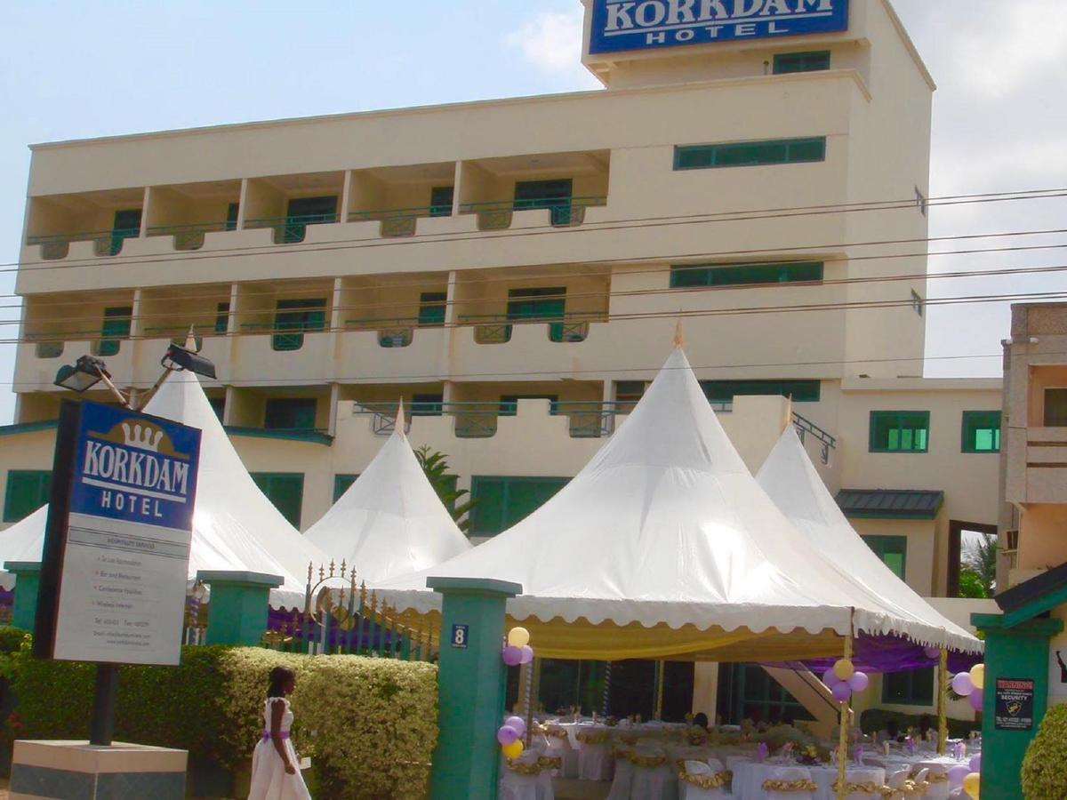 Korkdam Hotel Achimota Exterior photo